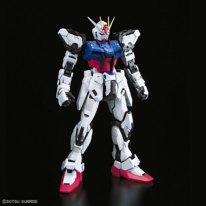 Load image into Gallery viewer, Perfect Grade 1/60 - GAT-X105+AQM/E-YM1 Perfect Strike Gundam
