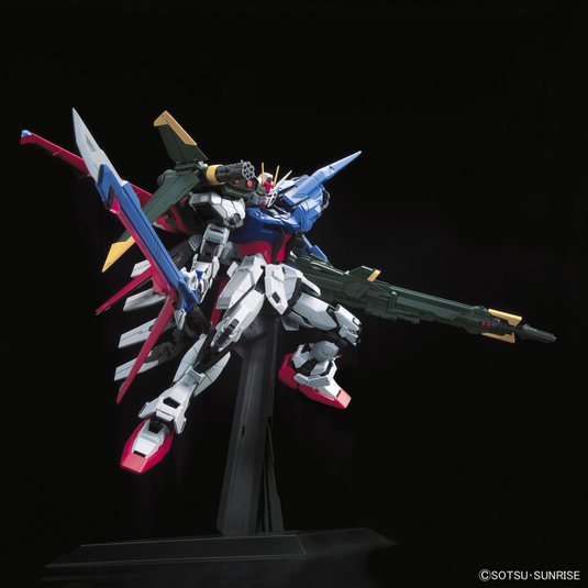 Perfect Grade 1/60 - GAT-X105+AQM/E-YM1 Perfect Strike Gundam