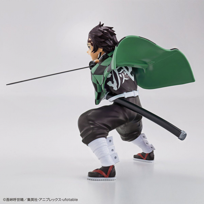 Load image into Gallery viewer, Bandai - Demon Slayer: Kimetsu No Yaiba - Kamado Tanjiro Model Kit
