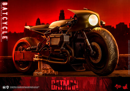 Hot Toys - The Batman: Batcycle