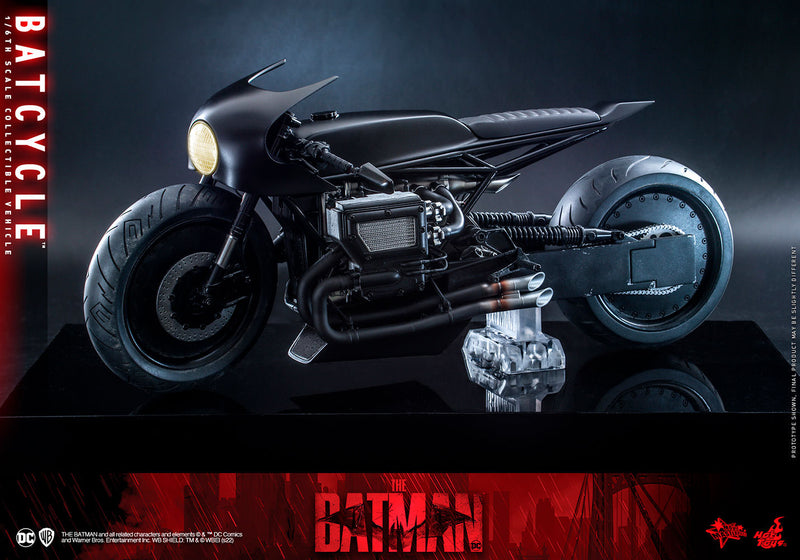 Load image into Gallery viewer, Hot Toys - The Batman: Batcycle
