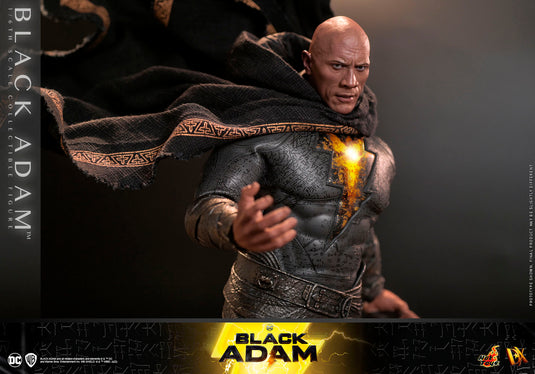 Hot Toys - Black Adam