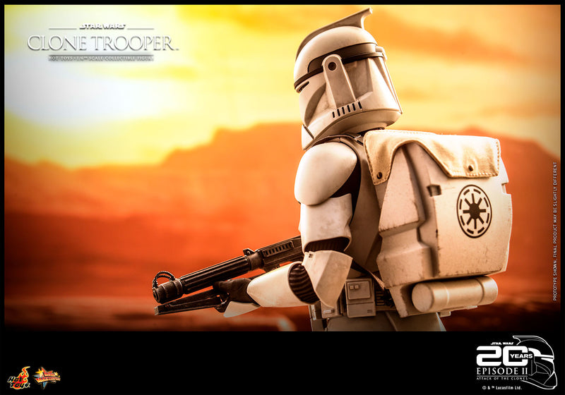 Load image into Gallery viewer, Hot Toys - Star Wars: Attack of the Clones - Clone Trooper
