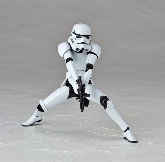 Load image into Gallery viewer, Kaiyodo - Star Wars Revo #002: Stormtrooper
