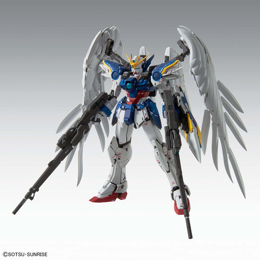 Master Grade 1/100 - Wing Gundam Zero EW Ver. Ka