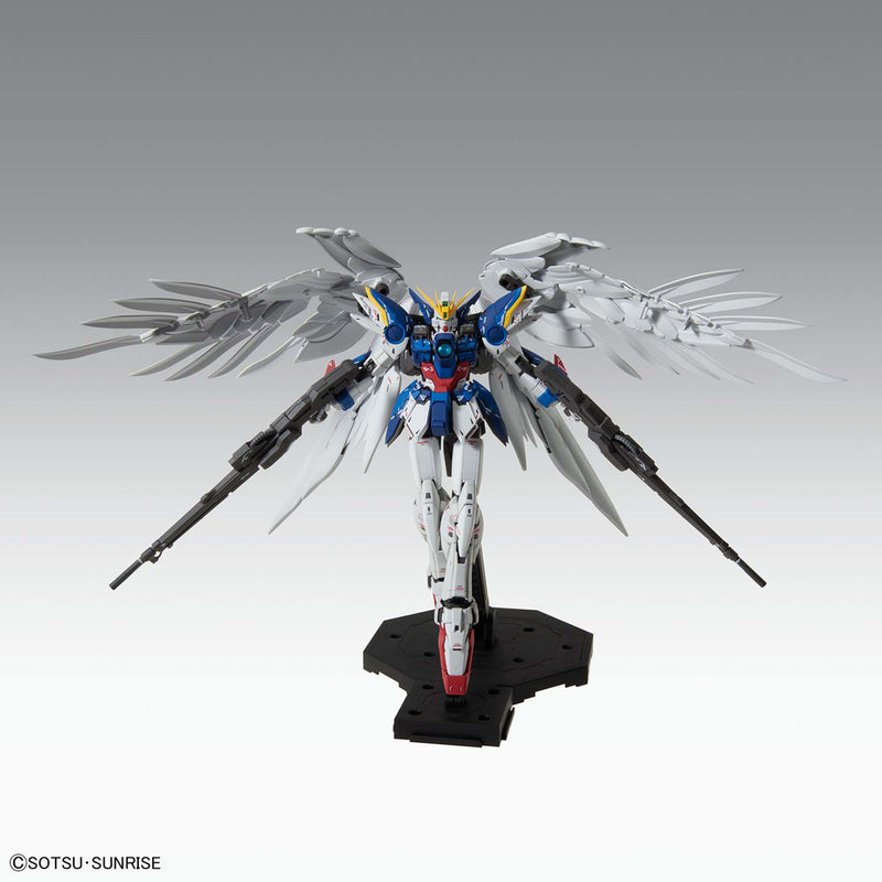 Load image into Gallery viewer, Master Grade 1/100 - Wing Gundam Zero EW Ver. Ka
